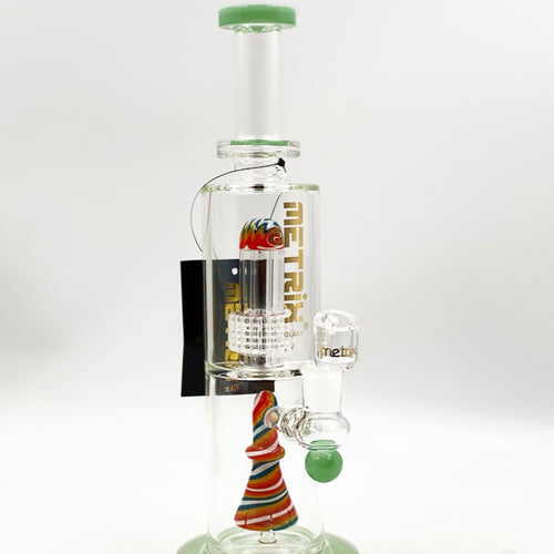 WP  125/ METRIX 14 INCH AMERICAN REVERSIBLE ART WITH AMERICAN COLORS